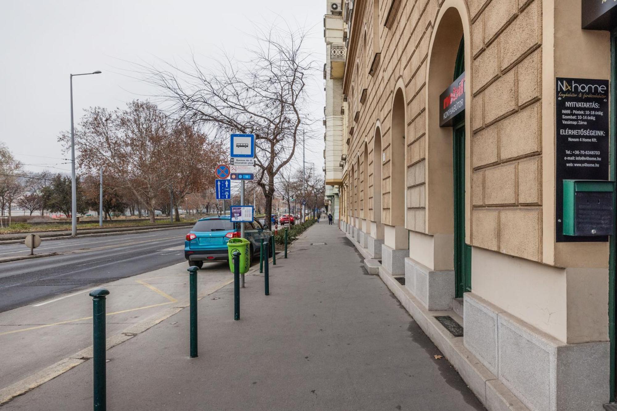 The Pearl With The Danube And Gellert Hill View Apartment