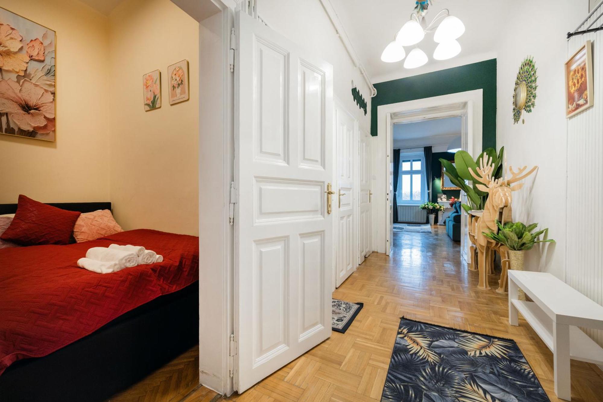 Apartment The Pearl With The Danube And Gellert Hill View Budapest